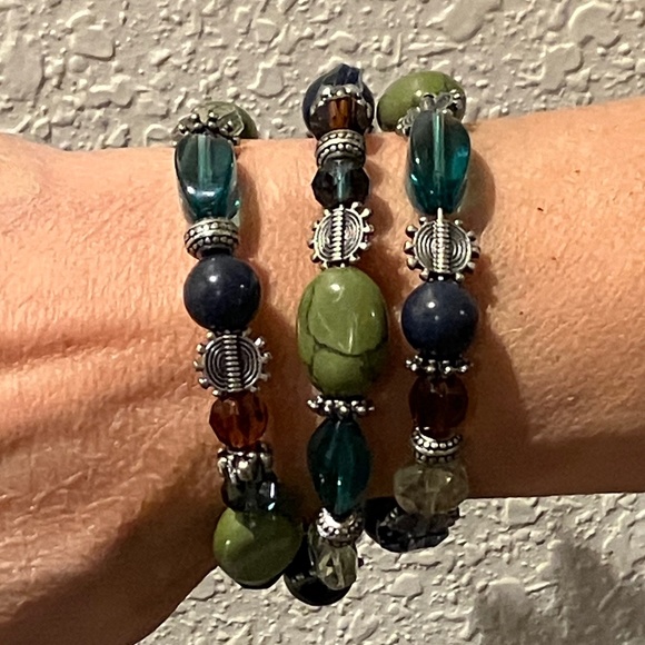 Beaded Stretch Bracelet - Picture 1 of 5